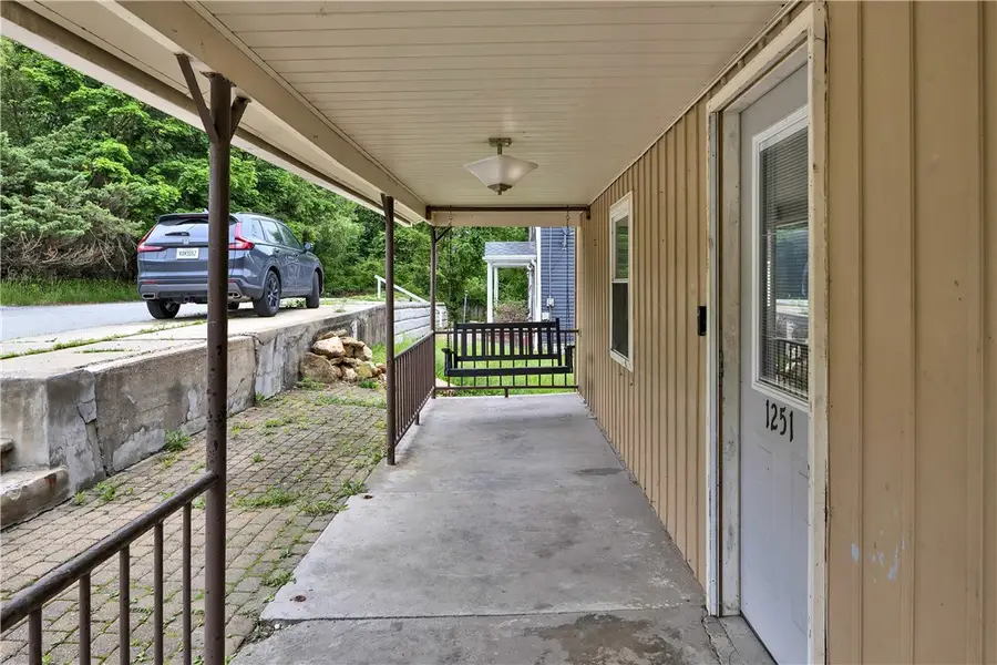 1251 Patton Dr, Russellton, PA 15076 - #3