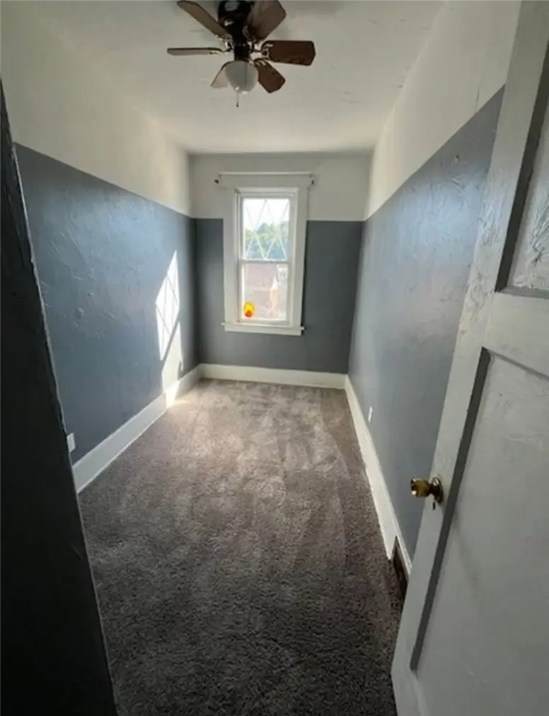 532 Russellwood Ave, Stowe, PA 15136 - #3