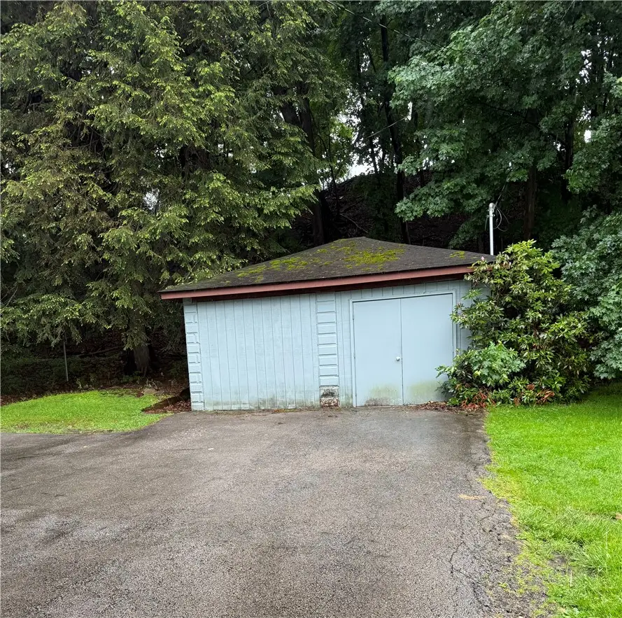 434 N Croton Ave, New Castle, PA 16101 - #2