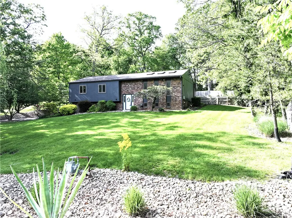 221 Fair Oaks, Wexford, PA 15090 - #1