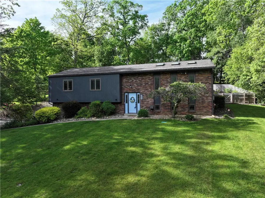 221 Fair Oaks, Wexford, PA 15090 - #2