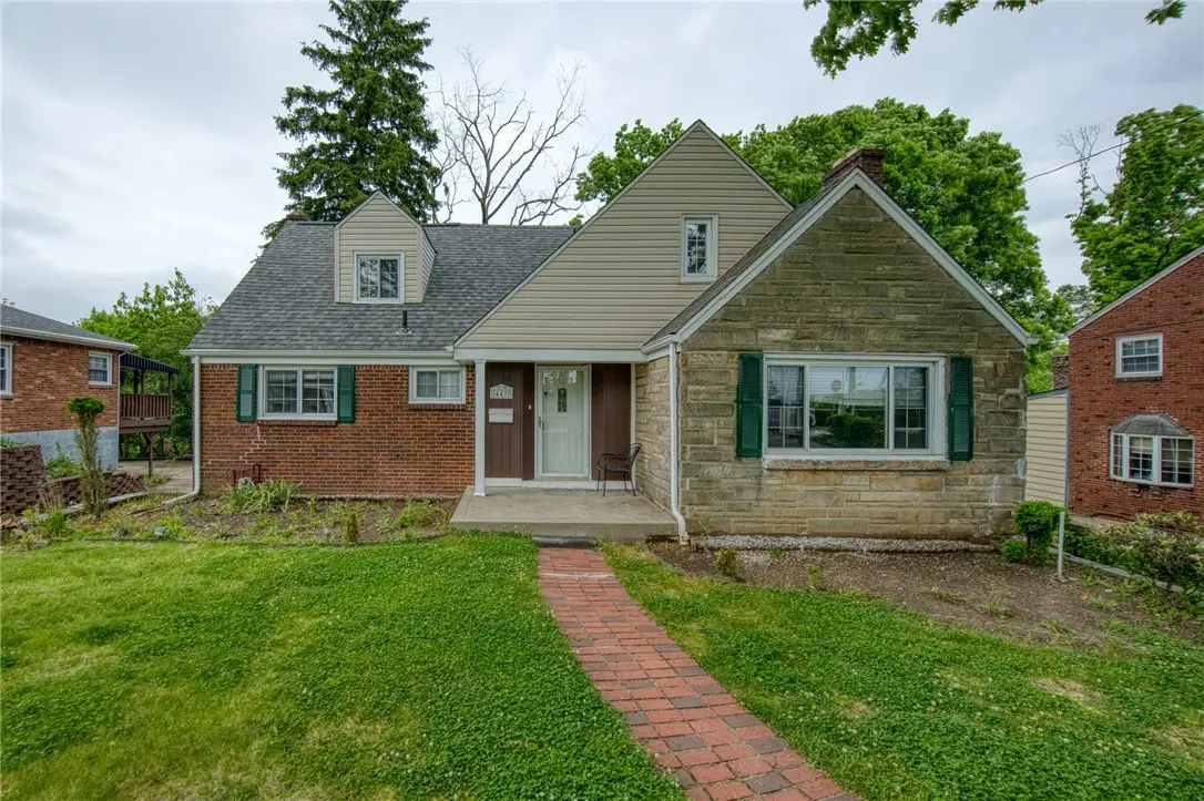 447 Old Clairton Rd, Pittsburgh, PA 15236 - #1