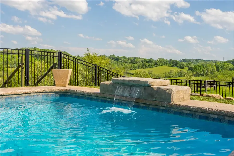 250 Regency Drive, Eighty Four, PA 15330 - #3