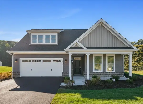 1004 Lakeshore Dr, Economy, PA 15005