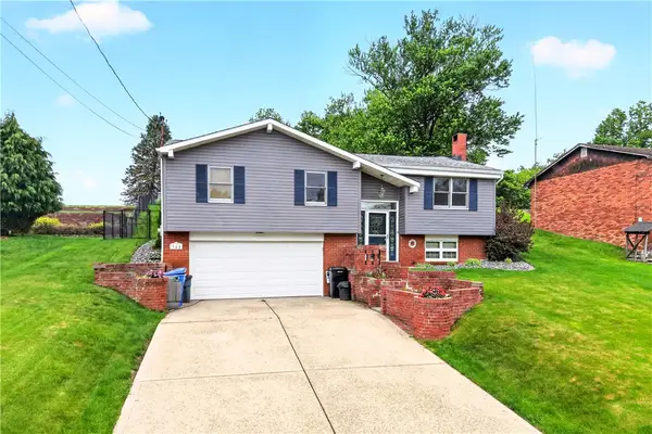 344 Lincoln Hall Rd, Elizabeth, PA 15037