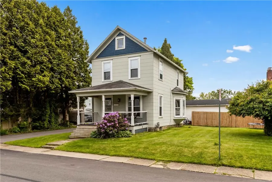 308 Spruce St, Grove City, PA 16127 - #3