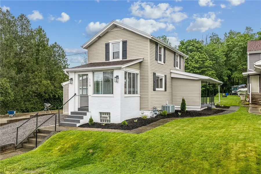 119 Ross Ave, Beaver Falls, PA 15010 - #2