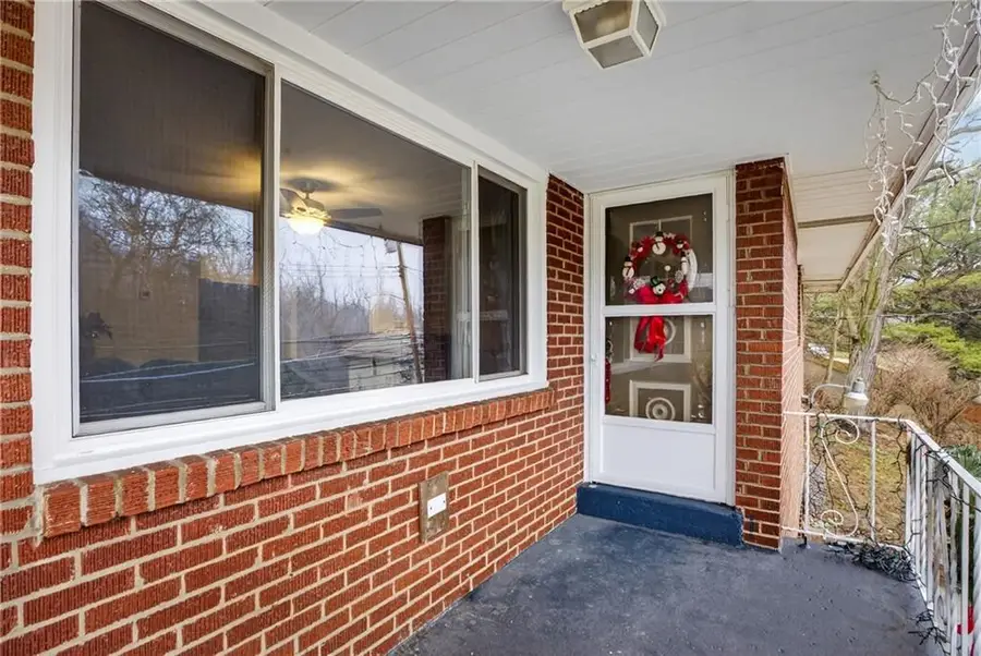 6361 Leechburg Road, Verona, PA 15147 - #2