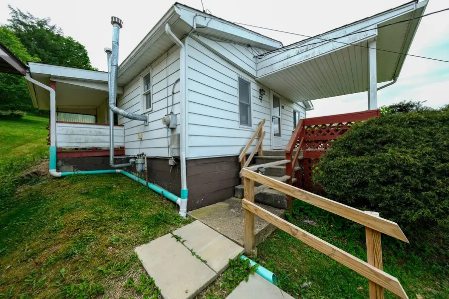 300 E 4th Street, East Brady, PA 16028 - #3
