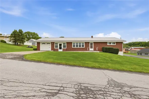 711 Hopwood Street, Johnstown, PA 15902