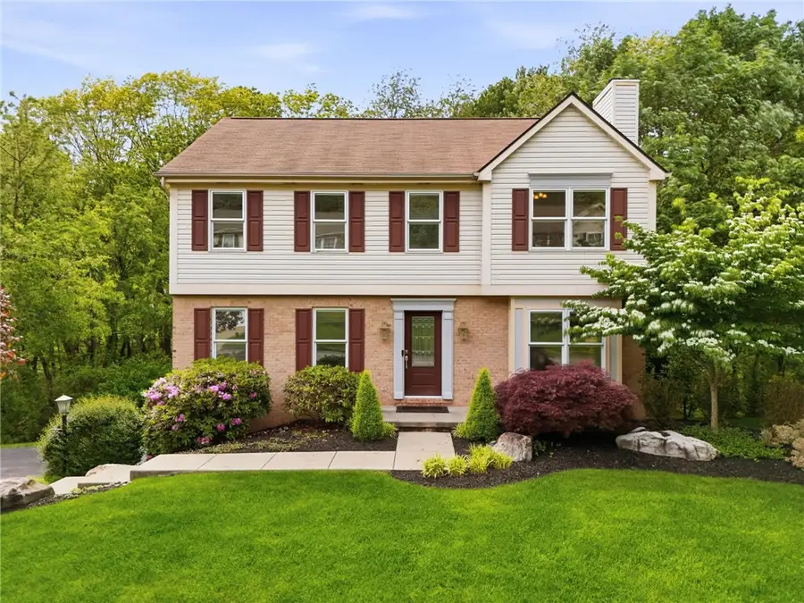 435 Cloverdale Dr, Wexford, PA 15090 - #2