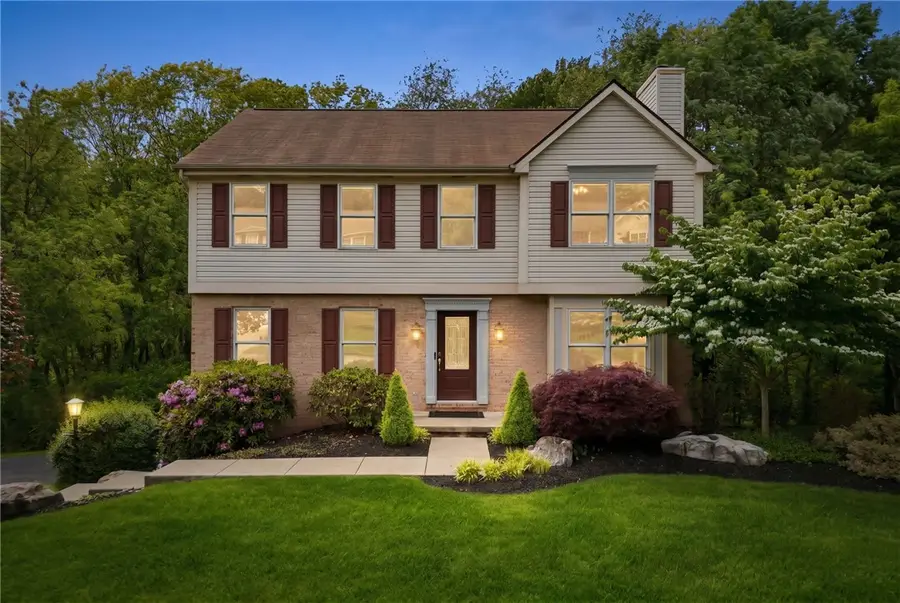 435 Cloverdale Dr, Wexford, PA 15090 - #3