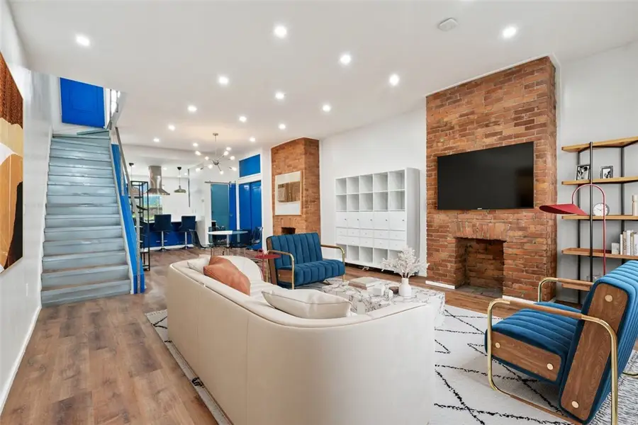 5160 Carnegie, Pittsburgh, PA 15201 - #2