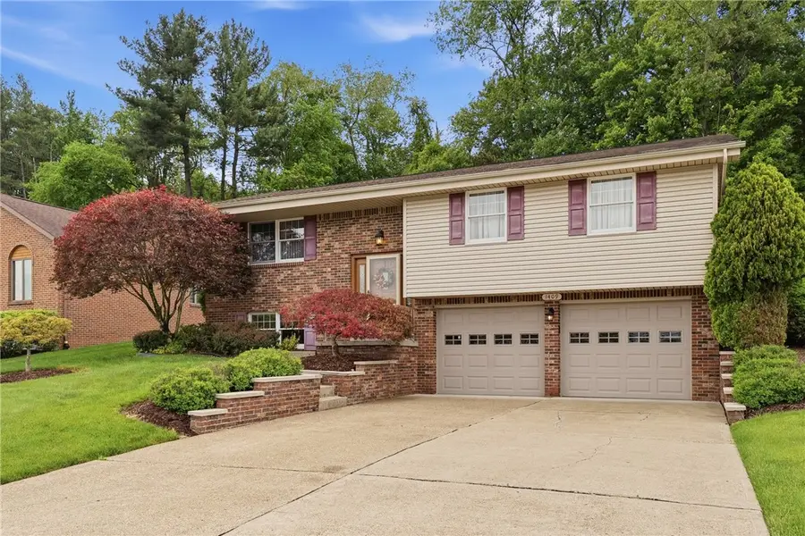 1409 Royal Park Blvd, South Park, PA 15129 - #2