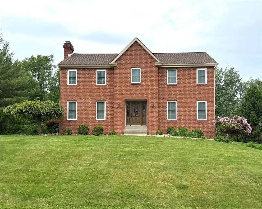 211 Warren Rd, Warrendale, PA 15086 - #1