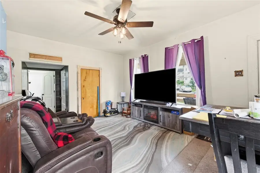 315 Burton Ave, Washington, PA 15301 - #3
