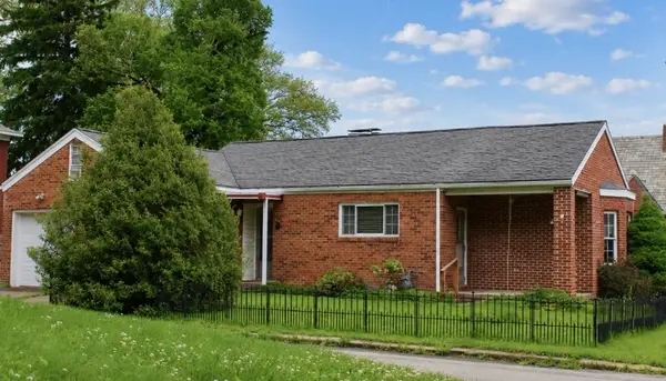 57 Hillcrest Ln, Uniontown, PA 15401