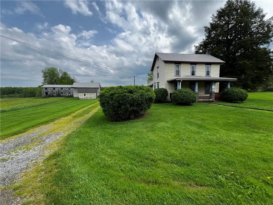 2837 Mercer Butler Pike, Grove City, PA 16127 - #2
