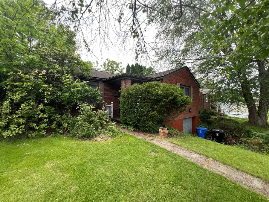 1017 Schweitzer Rd, McKeesport, PA 15135 - #3
