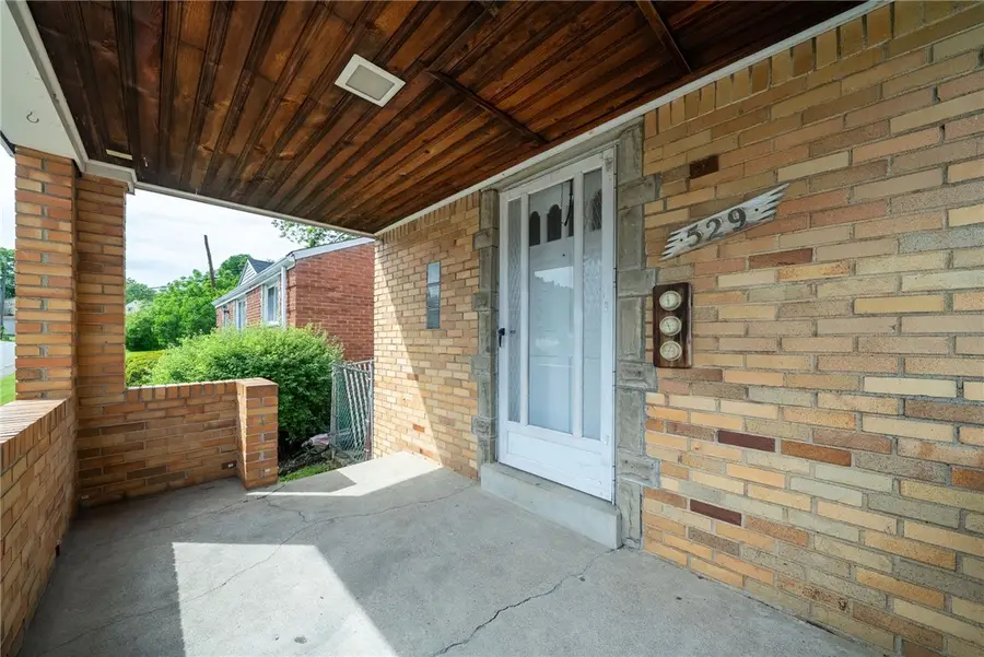 529 Beaufort Ave, Pittsburgh, PA 15226 - #3