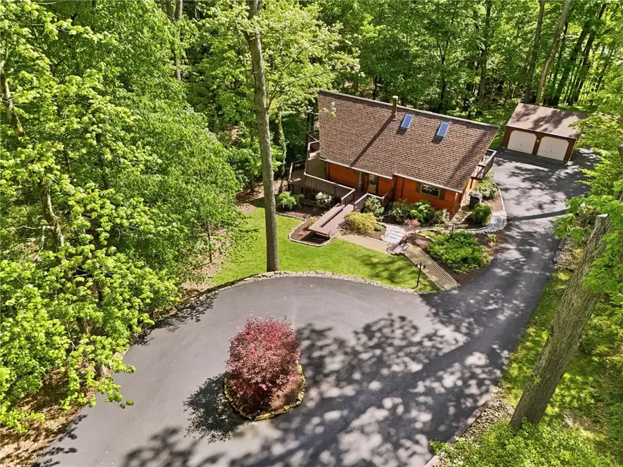 106 Lyndon Ln, Baden, PA 15005 - #2