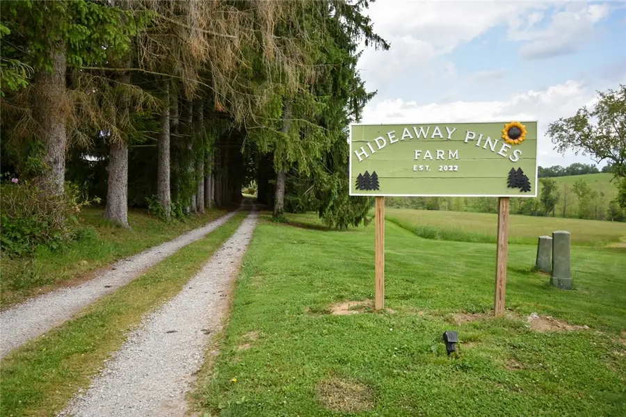 133 Baer Rd, Smock, PA 15480 - #2