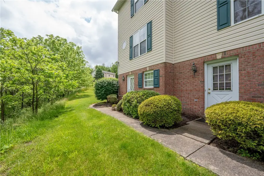 614 Topper Way, Greensburg, PA 15601 - #3