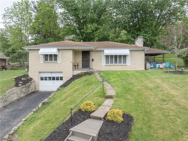 130 Dewey Ave, Washington, PA 15301