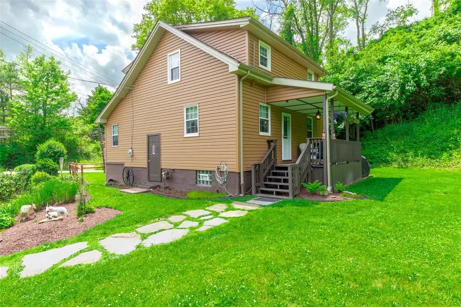 3213 Leechburg Rd, Pittsburgh, PA 15239 - #3