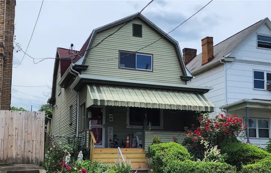 816 E 11th Ave, Homestead, PA 15120 - #2