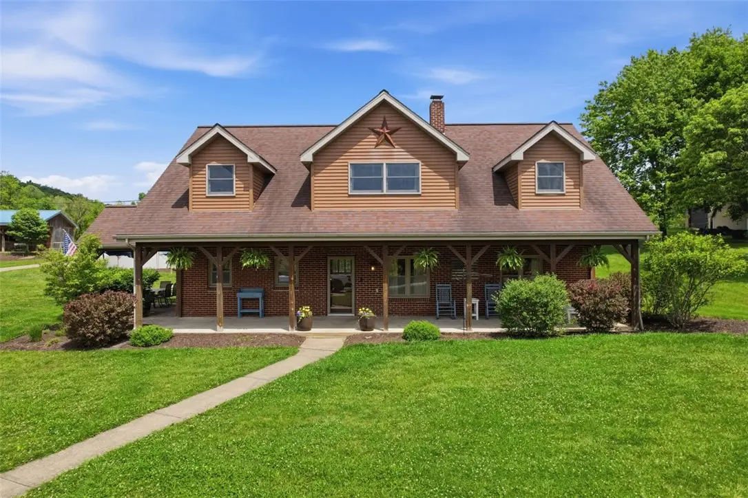 699 Brinkerton Rd, Greensburg, PA 15601 - #1