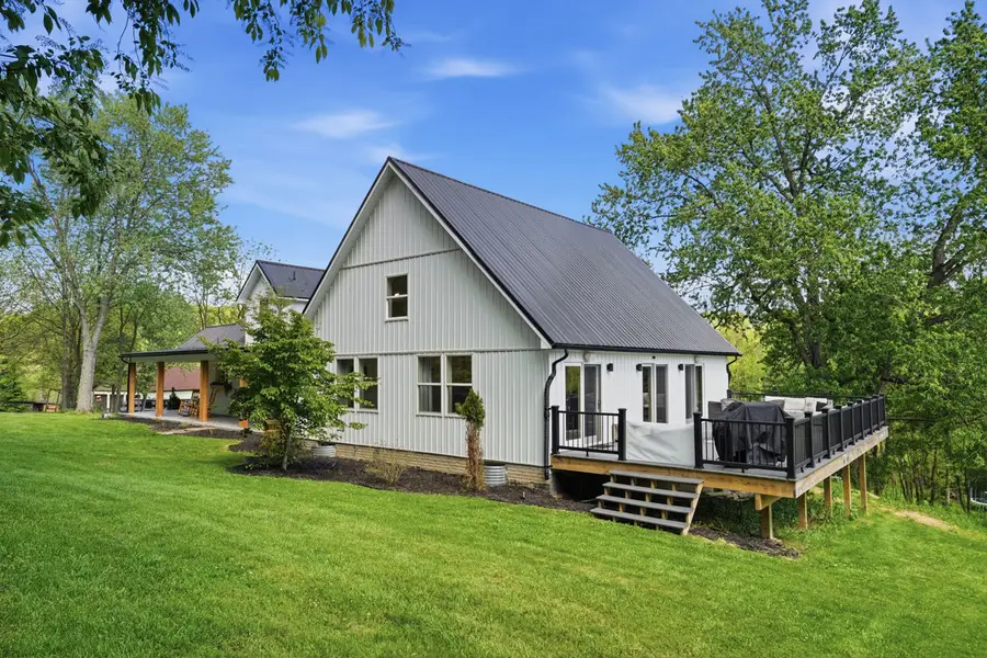 196 Lutz Rd, Zelienople, PA 16063 - #3