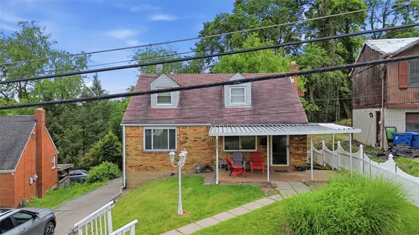 126 Pennoak Dr, Pittsburgh, PA 15235