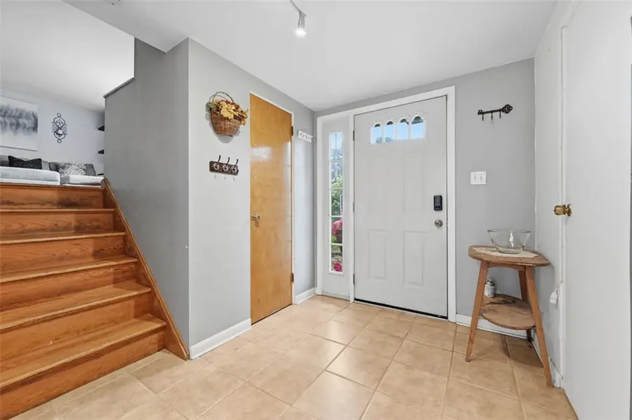 4662 Mapledale Dr, Homestead, PA 15120 - #3