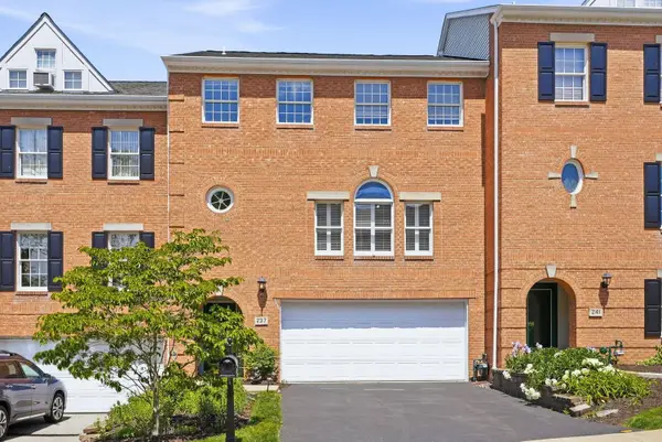 237 Merion Drive, Pittsburgh, PA 15228