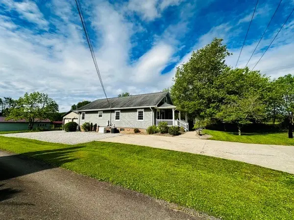102 Frick Ave, Rices Landing Boro, PA 15357