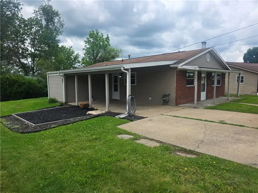 232 Westland Dr, Greensburg, PA 15601 - #2