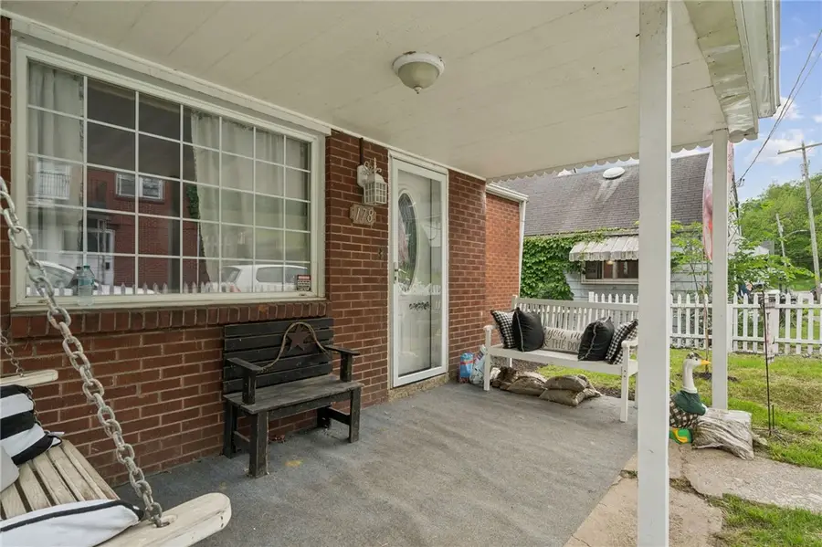 178 Highway St, Yukon, PA 15698 - #2