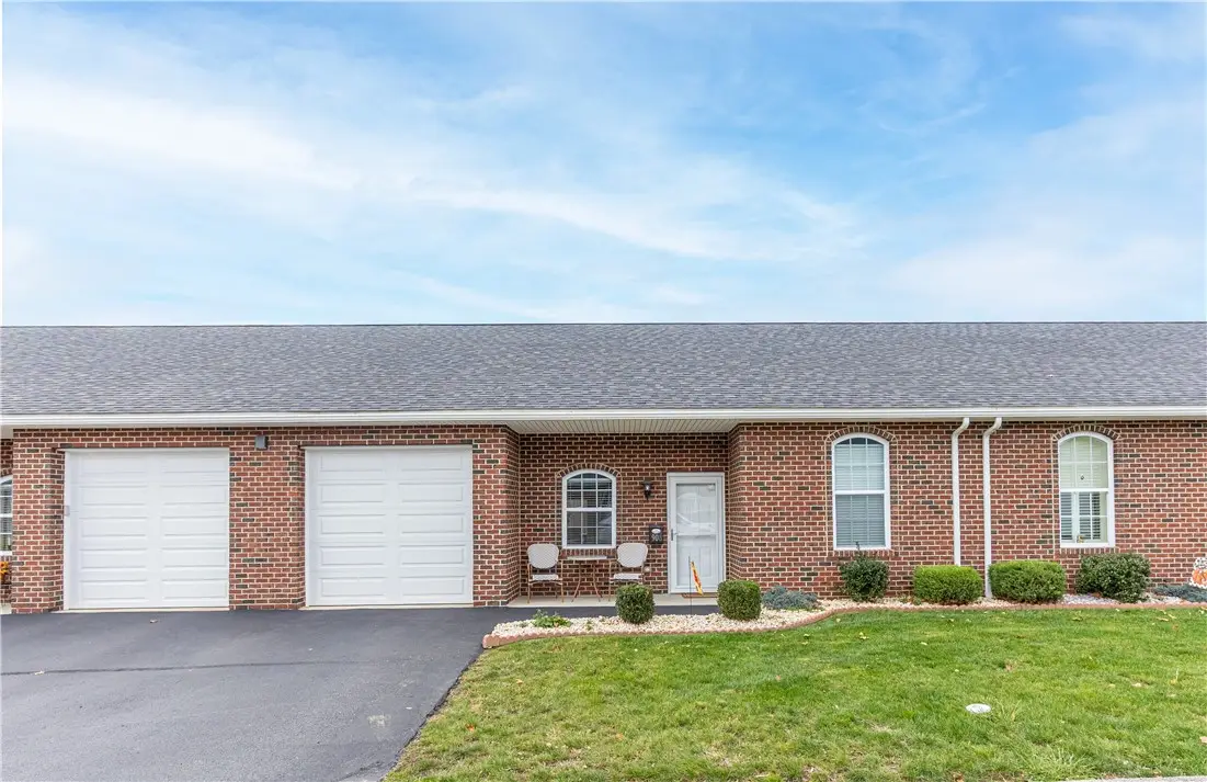 906 Valentina Ln #65, Lower Burrell, PA 15068 - #1