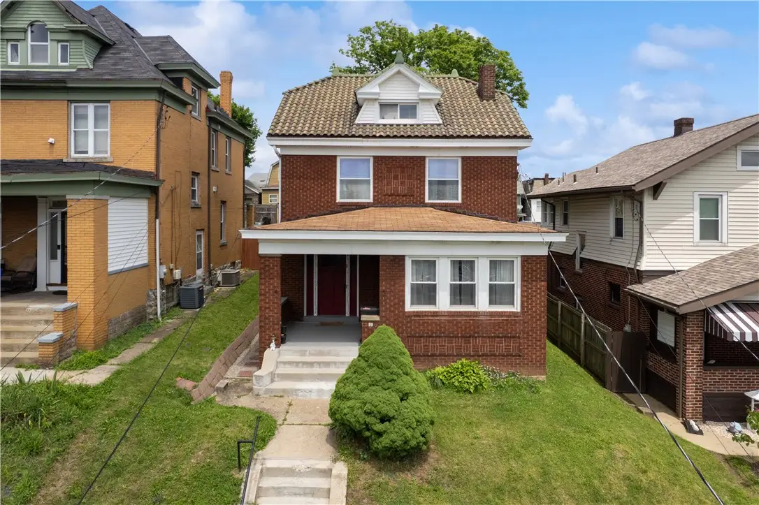 53 Calhoun Ave, Pittsburgh, PA 15210 - #1