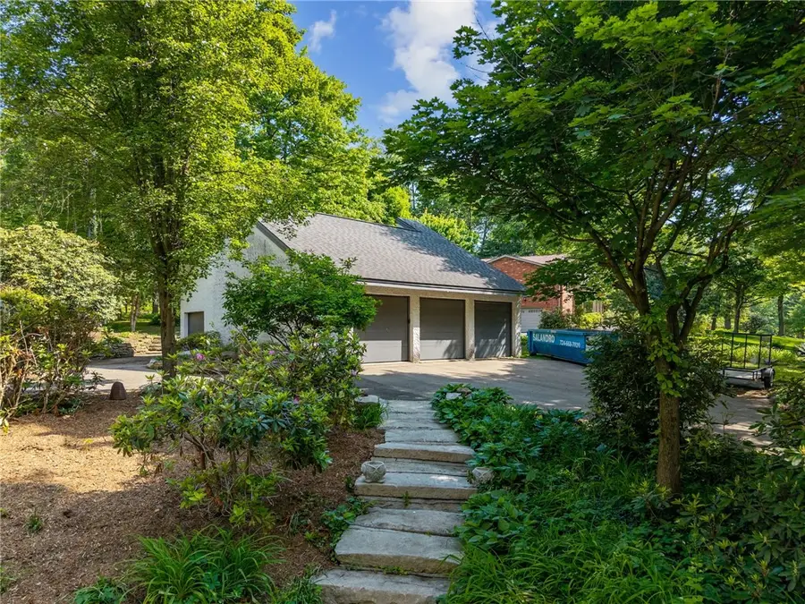 7 Woodstone Dr, Greensburg, PA 15601 - #2