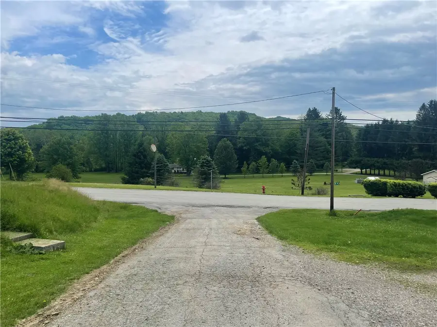 108 Amherst Ln., Ligonier, PA 15658 - #3
