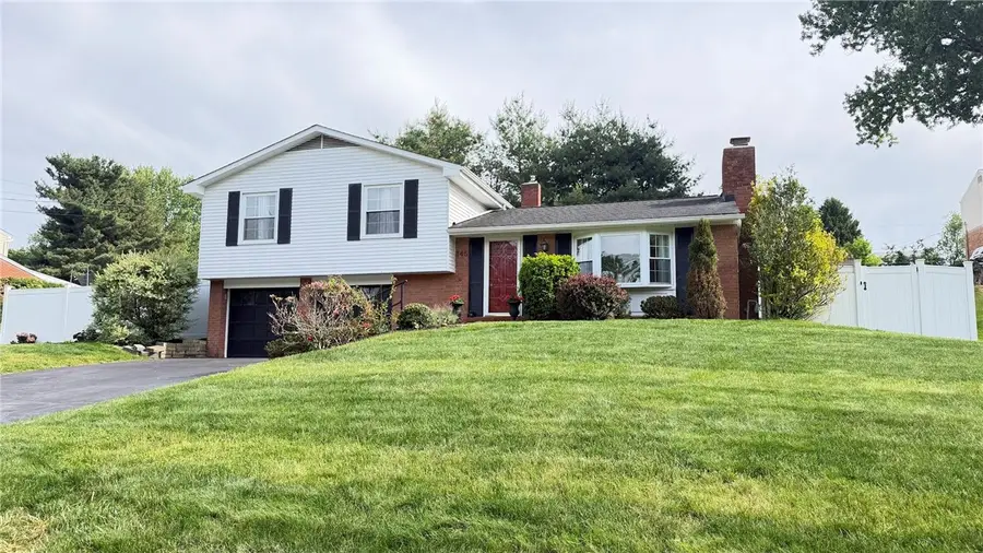 145 Lansdowne Dr, Coraopolis, PA 15108 - #2