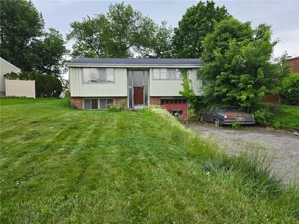 145 Rivercrest Dr, Coraopolis, PA 15108
