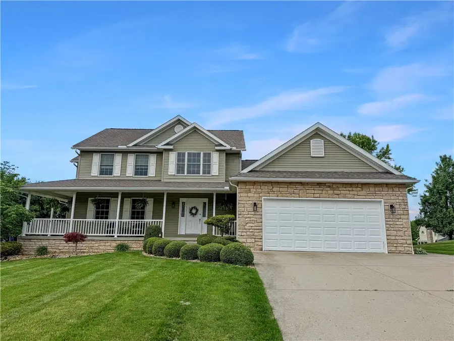 407 Karon Dr, New Castle, PA 16101 - #2