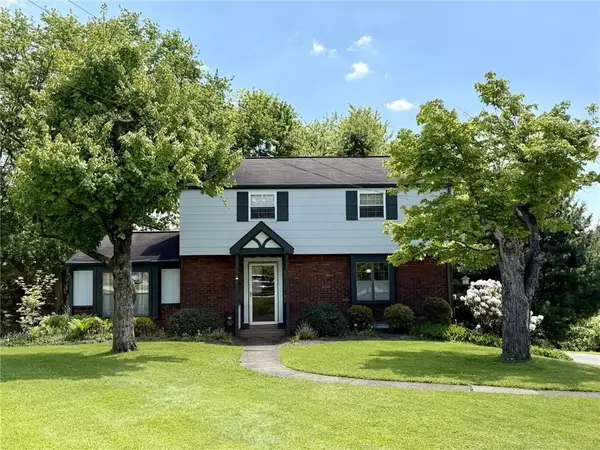 5404 Peach Drive, Gibsonia, PA 15044