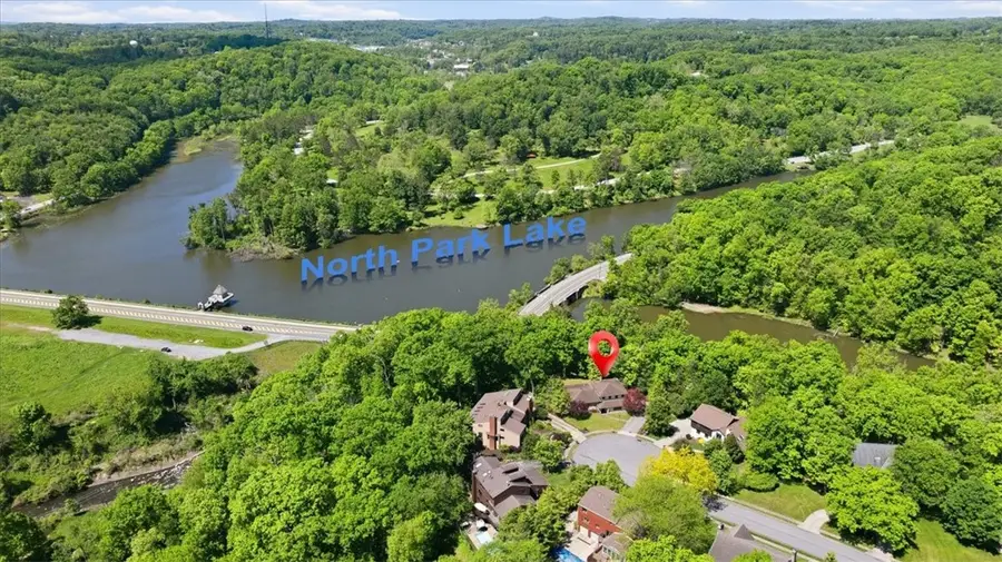 209 Tyburn Woods Dr, Gibsonia, PA 15044 - #3