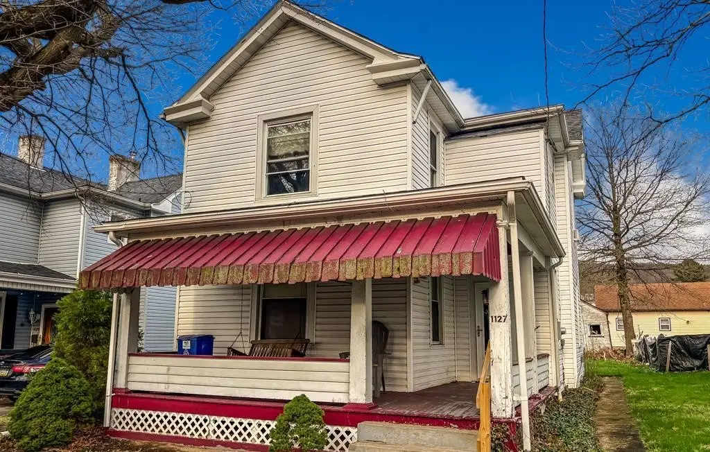 1127 Sycamore St, Connellsville, PA 15425 - #1