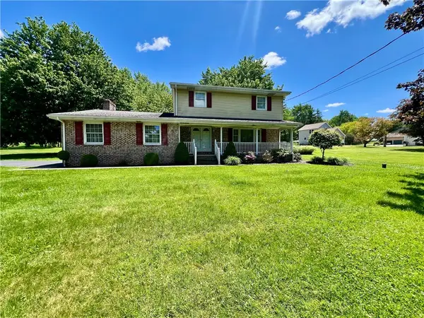 156 Clarksen Dr, New Castle, PA 16101