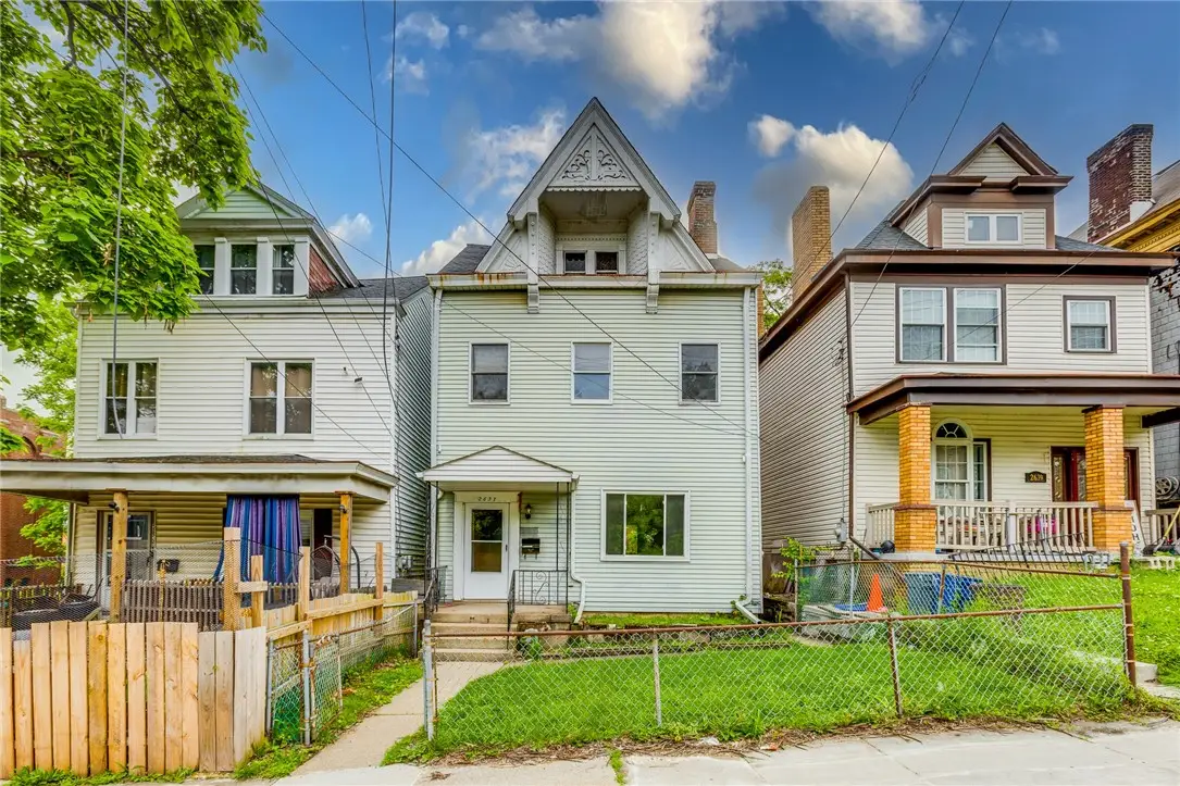 2637 Norwood Ave, Pittsburgh, PA 15214 - #1